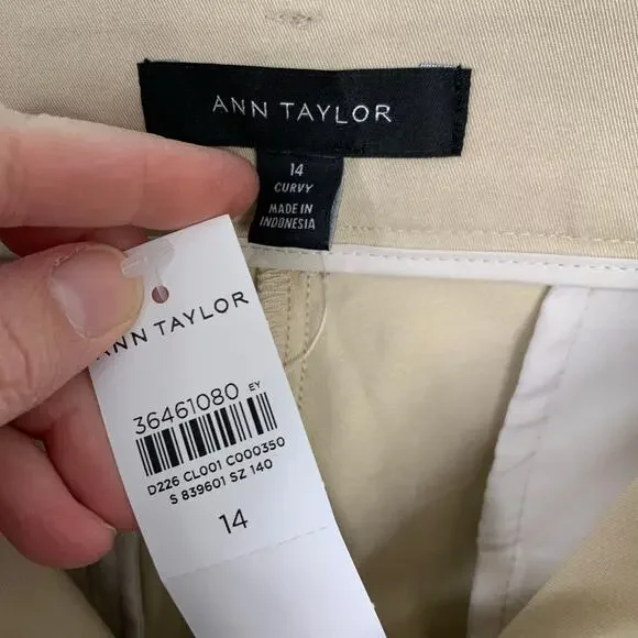 NWT Ann Taylor Curvy Tan Shorts Size 14 - Picture 4 of 5